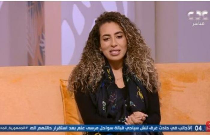 منة
      القيعى
      تكشف
      الحالة
      الصحية
      لمحمد
      منير
      وكواليس
      أغنيته
      الجديدة
      (فيديو)