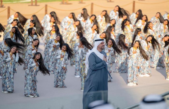 حسين
      الجسمي
      يشارك
      بمسيرة
      الاتحاد
      بالوثبة
      في
      أبو
      ظبي
      "صور"