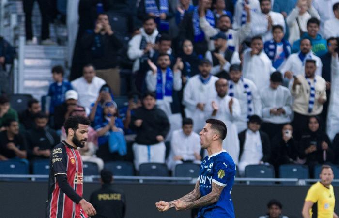 دوري
      روشن
      السعودي:
      علي
      البليهي
      يقود
      الهلال
      للفوز
      على
      الرائد
      (2/3)
      وانتصار
      الاتفاق
      وأهلي
      جدة
      وخسارة
      الخليج
      والتعاون