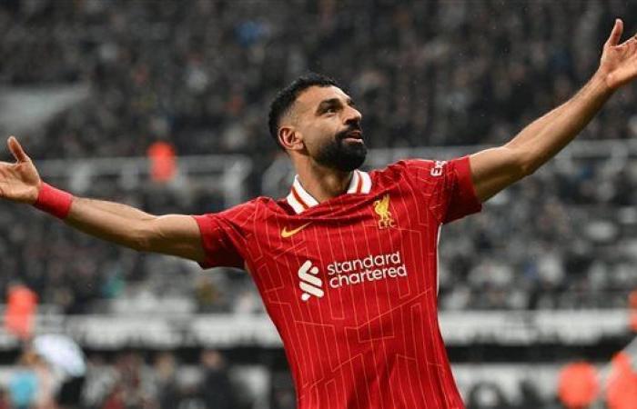 ذا
      أثلتيك:
      ليفربول
      يقدم
      عرضًا
      أوليًا
      لتجديد
      عقد
      محمد
      صلاح