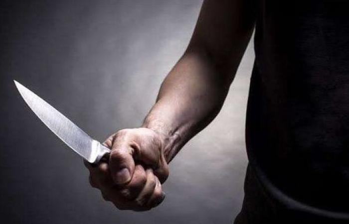 نظرة
      وطعنة
      قاتلة..
      كيف
      قتل
      موظف
      بمدينة
      نصر
      زوجته؟