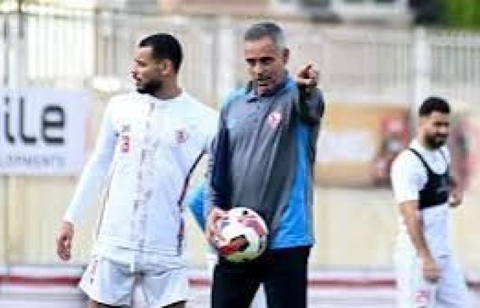 كواليس
      اجتماع
      جوزية
      جوميز
      مع
      لاعبي
      الزمالك
      وأحمد
      حسام
      ميدو
      قبل
      الرحيل