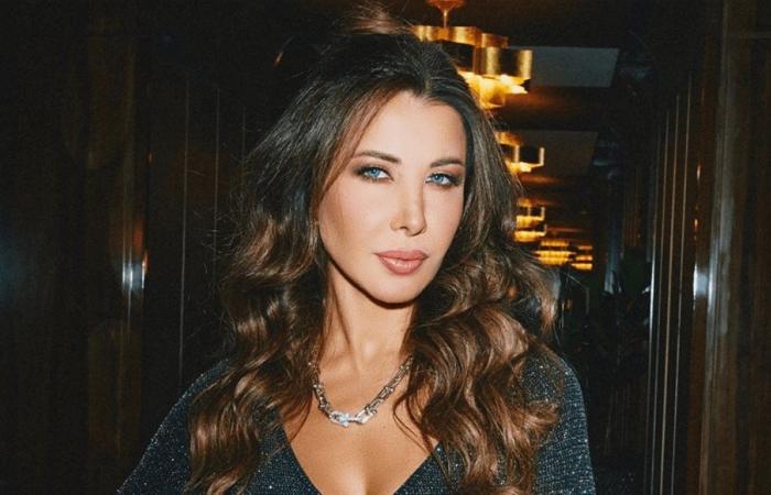 نانسي
      عجرم
      تتعرض
      لموقف
      مفاجئ
      على
      المسرح