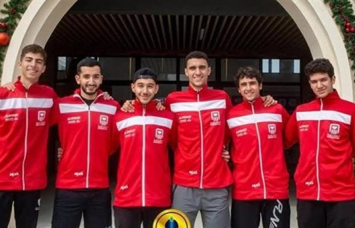 وزير
      الرياضة
      يهنئ
      منتخب
      سلاح
      سيف
      المبارزة
      بذهبية
      العالم
      للناشئين