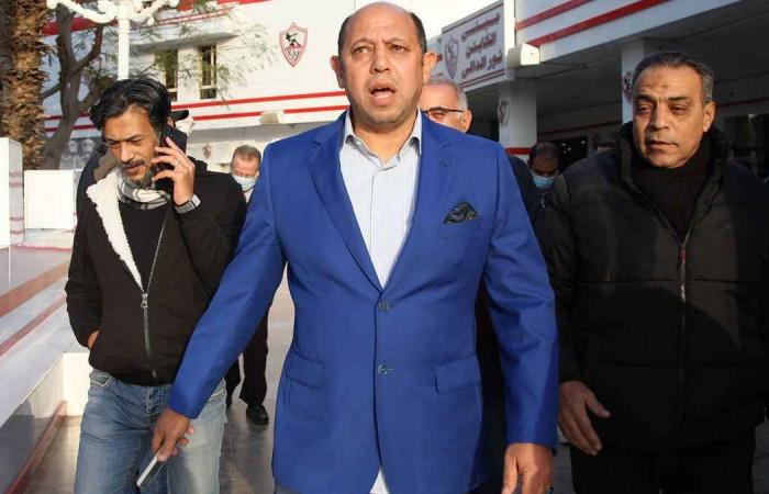 أمير
      هشام:
      أحمد
      سليمان
      كان
      يرفض
      تعاقد
      الزمالك
      مع
      جروس..
      وعبد
      الواحد
      السيد
      يتولى
      ملف
      التجديد
      لحسام
      عبد
      المجيد