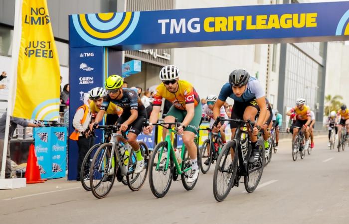 نجاح
      كبير
      لماراثون
      TMG
      CRIT
      LEAGUE
      لسكان
      مشروعات
      طلعت
      مصطفى