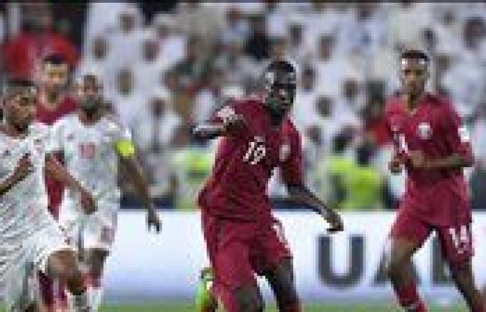 التشكيل
      الرسمي
      لمباراة
      قطر
      وعمان
      في
      كأس
      الخليج
      العربي