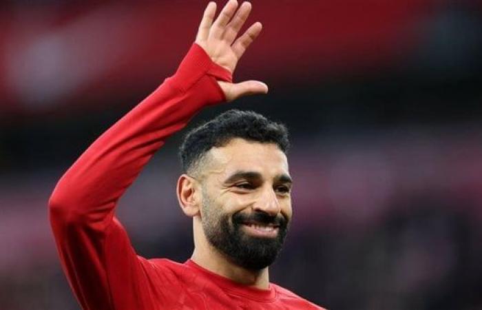 ساعته
      وتاريخه
      الحلقة
      7..
      محمد
      صلاح
      قدوة
      الأطفال
      في
      الاحتراف