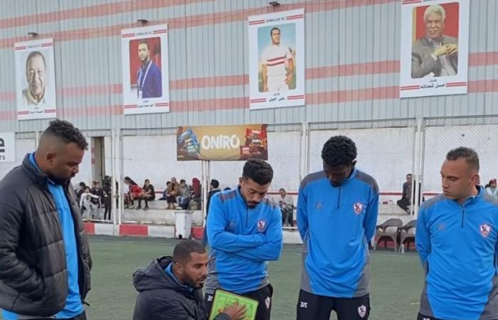 الزمالك
      يخطف
      نقاط
      إنبي
      بسداسية
      نظيفة
      بدوري
      الكرة
      النسائية