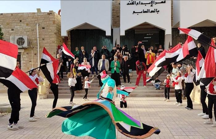 بعروض
      للمواهب..
      الثقافة
      تحتفل
      بالعام
      الجديد
      على
      مسرح
      قصر
      الإبداع
      الفني