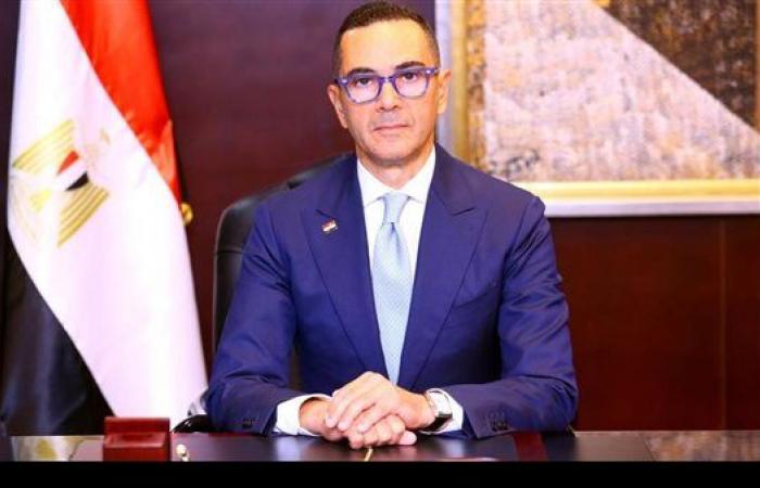 تطوير
      قاعات
      المعارض
      وتوسيع
      التعاون
      الدولي..
      أبرز
      إنجازات
      الهيئة
      المصرية
      للمعارض
      خلال
      2024