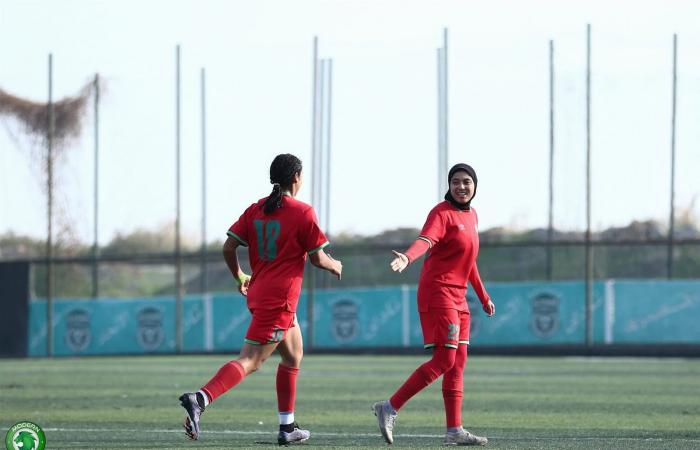 الكرة
      النسائية|
      مودرن
      سبورت
      يفوز
      بخماسية
      نظيفة
      خارج
      أرضه
      أمام
      الاتحاد
      السكندري