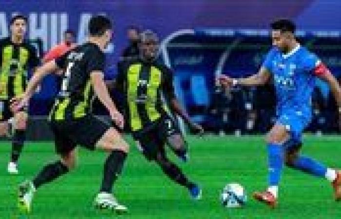 تشكيل
      الاتحاد
      المتوقع
      أمام
      الهلال
      في
      ربع
      نهائي
      كأس
      خادم
      الحرمين
      الشريفين