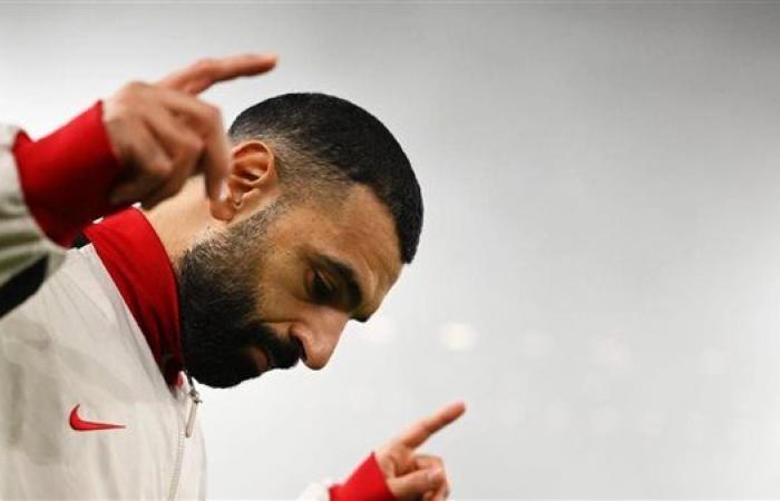 "رودري"
      يكيل
      المديح
      لـ
      "صلاح":
      لم
      أشهد
      لاعبًا
      مثله
      من
      قبل