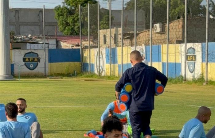 دوري
      أبطال
      إفريقيا..
      بيراميدز
      يخوض
      مرانه
      الأول
      في
      أنجولا
      استعدادا
      لمواجهة
      ساجرادا|
      صور