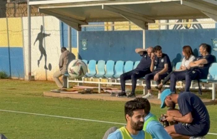 دوري
      أبطال
      إفريقيا..
      بيراميدز
      يخوض
      مرانه
      الأول
      في
      أنجولا
      استعدادا
      لمواجهة
      ساجرادا|
      صور