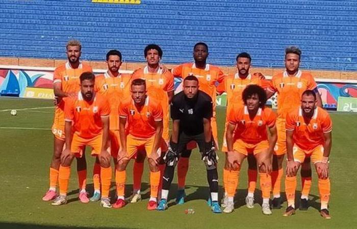 تشكيل
      أبو
      قير
      للأسمدة
      لمواجهة
      الزمالك
      بكأس
      مصر