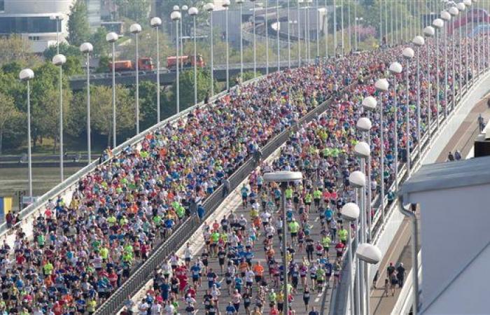 ماراثون
      جري
      في
      درجة
      حرارة
      47
      تحت
      الصفر..
      ما
      القصة؟