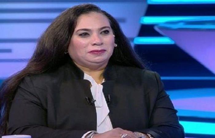 نيفين
      شحاتة:
      الدولة
      المصرية
      تركز
      على
      تأهيل
      الخريجين
      للتعامل
      مع
      سوق
      العمل