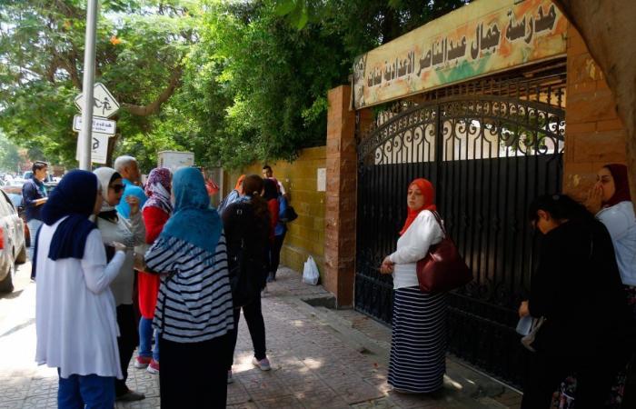 انطلاق
      امتحانات
      الثانوية
      العامة
      2025
      لجميع
      الأقسام
      15
      يونيو
      وسط
      ترقب
      الطلاب
      وأولياء
      الأمور