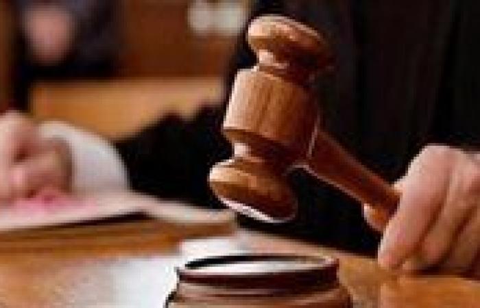 الإعدام
      لعاطل
      لقتله
      سيدة
      لسرقة
      ذهبها
      بالقليوبية