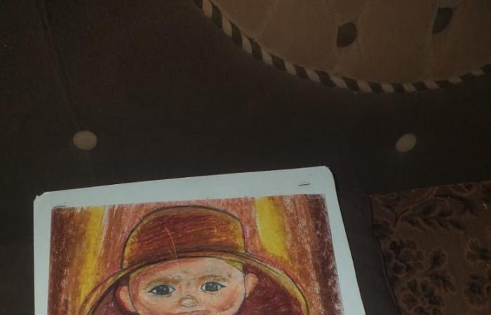 "جني
      محمد"..
      رسامة
      تجسد
      الطبيعة
      بلوحاتها
      علي
      خطى
      دافنشي