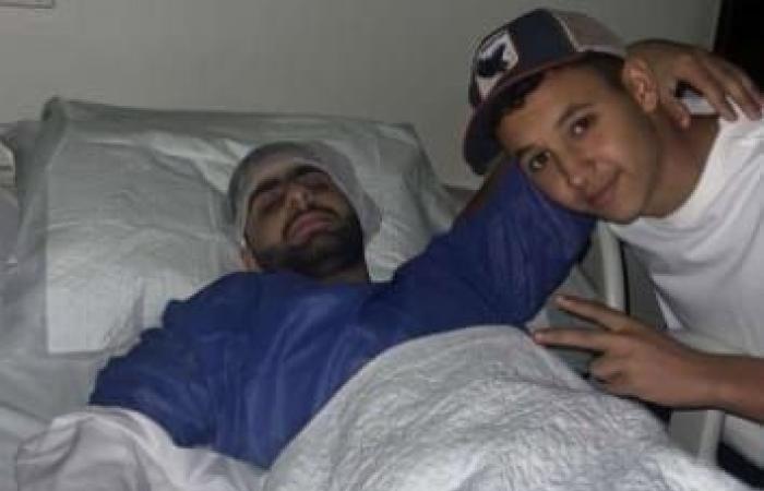 نقل
      حمزة
      نجل
      أحمد
      السقا
      إلى
      المستشفى
      بعد
      تعرضه
      لوعكة
      صحية