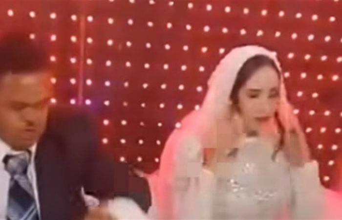 محامية
      عن
      عريس
      متلازمة
      داون:
      "القانون
      يشترط
      في
      الزواج
      أن
      يكون
      الشخص
      عاقلًا"