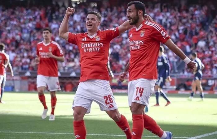 بث
      مباشر
      شاهد
      مباراة
      بنفيكا
      وبوكا
      جونيورز
      في
      كأس
      العالم
      للاندية
      الآن