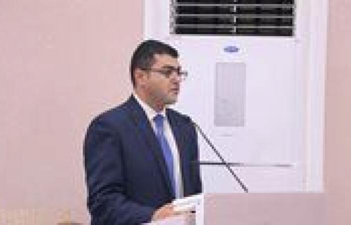 محمد
      عزت
      عبد
      الغفار
      بكتب:
      التنسيقية..
      من
      منصة
      للحوار
      إلى
      شريك
      في
      صناعة
      القرار
