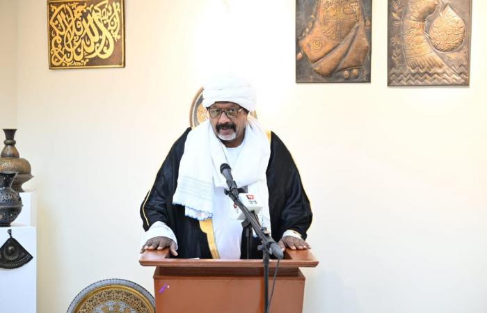 تقديرًا
      لعطائه..
      «الثقافة»
      تكرم
      محمد
      سلماوي
      في
      احتفالية
      بقصر
      الإبداع
      الفني|
      صور