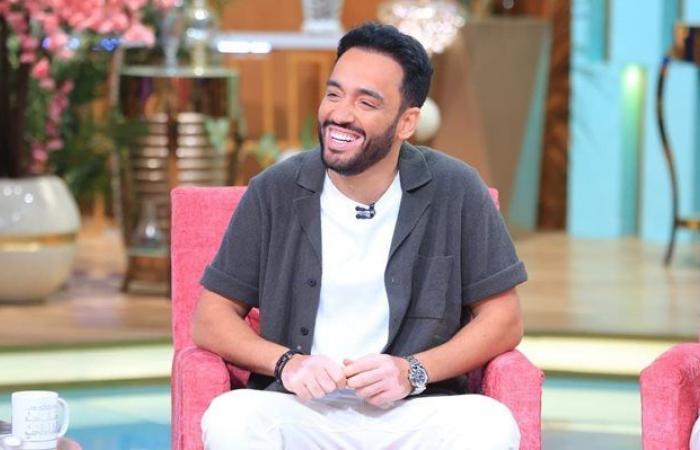 1
      يوليو..
      رامي
      جمال
      يكشف
      عن
      تفاصيل
      ألبومه
      الجديد
      وموعد
      طرحه