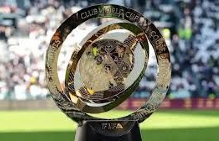 كأس
      العالم
      للأندية
      2025..
      إبداع
      فنى
      بالذهب
      يرمز
      للمجد
      الكروى
