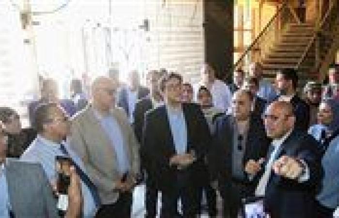 وزير
      الثقافة
      للمسؤولين
      في
      ثقافة
      الطفل
      بالقليوبية:
      "مش
      مقبول
      أطفالنا
      يلاقوا
      أبواب
      الثقافة
      مقفولة