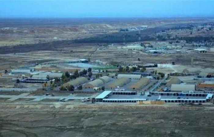 تفعيل
      الدفاع
      الجوي
      بقاعدة
      عين
      الأسد
      الجوية
      الأمريكية
      في
      العراق