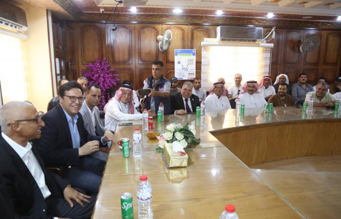وزير
      الثقافة
      يلتقي
      شيوخ
      القبائل
      والعواقل
      وأعضاء
      البرلمان
      في
      ختام
      زيارته
      لشمال
      سيناء