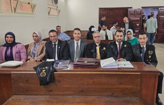 وصول
      دفاع
      الطفل
      ياسين
      لمحكمة
      جنايات
      دمنهور