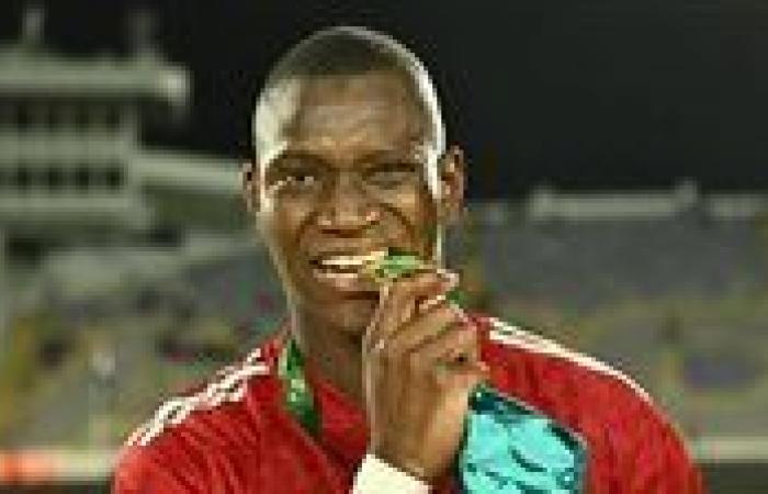 أليو
      ديانج
      لاعب
      الأهلي:
      جاهزون
      مباراة
      بورتو
      صعبة..
      ولكن
      نسعي
      لتحقيق
      نتيجة
      إيجابية