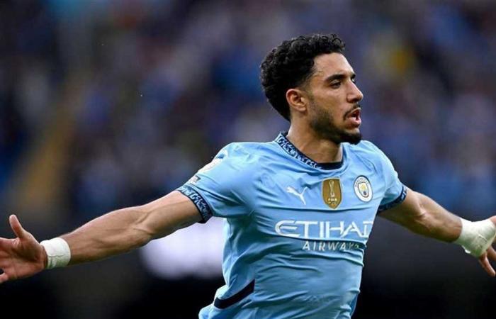 عمر
      مرموش
      بديلًا
      فى
      تشكيل
      مانشستر
      سيتى
      لمواجهة
      العين
      بكأس
      العالم
      للأندية