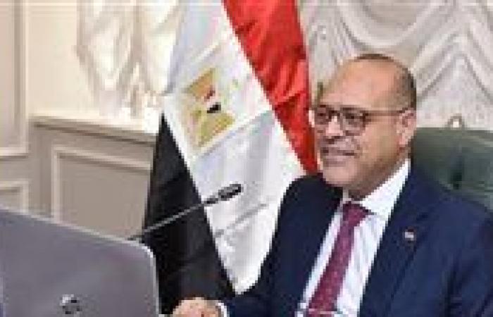 العمل:
      الخميس
      26
      يونيو
      ..والخميس
      3
      يوليو
      2025
      إجازة
      مدفوعة
      الأجر
      للعاملين
      بالقطاع
      الخاص