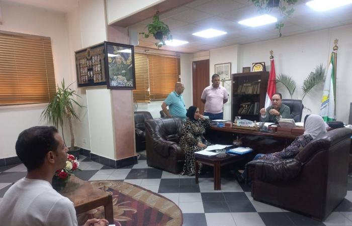 محافظ
      الجيزة
      يتابع
      نتائج
      لقاءات
      المواطنين
      في
      هذه
      الأحياء