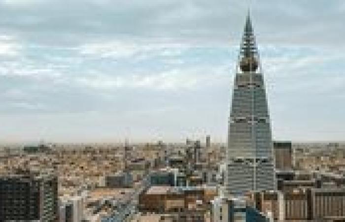 الائتمان
      الخاص..
      أداة
      تمويلية
      استراتيجية
      تدعم
      الشركات
      السعودية
      وتوقعات
      بمضاعفة
      حجم
      القطاع