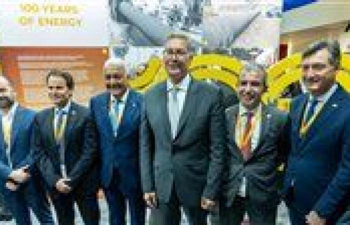 البترول: الوزارة تولي اهتمامًا كبيرًا بتبني التقنيات الحديثة