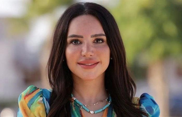 إنجي علاء تحسم الجدل حول علاقتها بيوسف الشريف: احترام متبادل