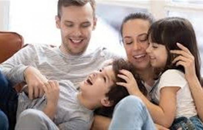 أساس سليم لبناء أسرة متماسكة.. نصائح لتقوية العلاقة بين الآباء والأبناء