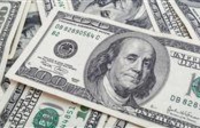 قفزة محدودة في سعر الدولار اليوم السبت بالبنوك.. أعلى سعر للبيع يصل لهذا الرقم