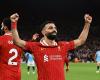 ليفربول
      يحسم
      القمة
      ويتصدر
      الدوري
      الإنجليزي