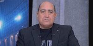 مهيب
      عبد
      الهادي
      يفتح
      النار
      على
      إدارة
      الزمالك:
      “رايحين
      تأجروا
      ملعب
      للتدريبات
      والخزنة
      مفيهاش
      إلا
      15
      ألف
      جنيه”