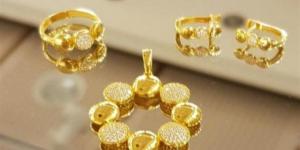 سعر
      الذهب
      في
      الصاغة
      اليوم
      15-10-2025..
      تحديث
      أسعار
      عياري
      18
      و21