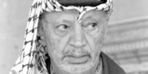 ذاكرة اليوم.. تنصيب ياسر عرفات رئيسا لفلسطين ويوم كذبة أبريل